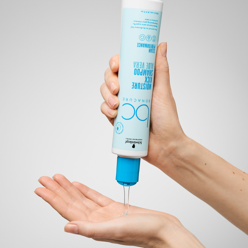 Shampoing hydratant cheveux secs Moisture Kick - douceur, souplesse, brillance