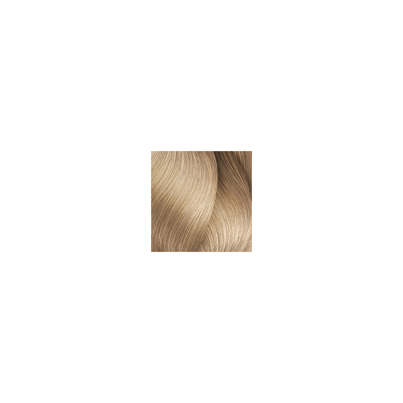 Coloration ton sur ton Dia light 10.32 Blond Très Très Clair Doré Irisé Coloration ton sur ton Dia light 10.32 Blond Très Très Clair Doré Irisé