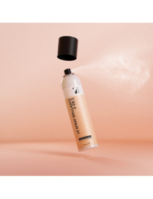 Spray brillance 2-en-1 - brillance instantanée et bouclier anti-humidité Spray brillance 2-en-1 - brillance instantanée et bouclier anti-humidité