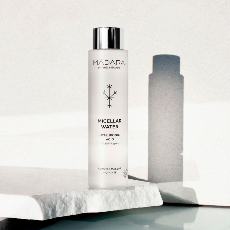 Eau Micellaire Hyaluronic Acid – Nettoyage, hydratation et apaisement Eau Micellaire Hyaluronic Acid – Nettoyage, hydratation et apaisement