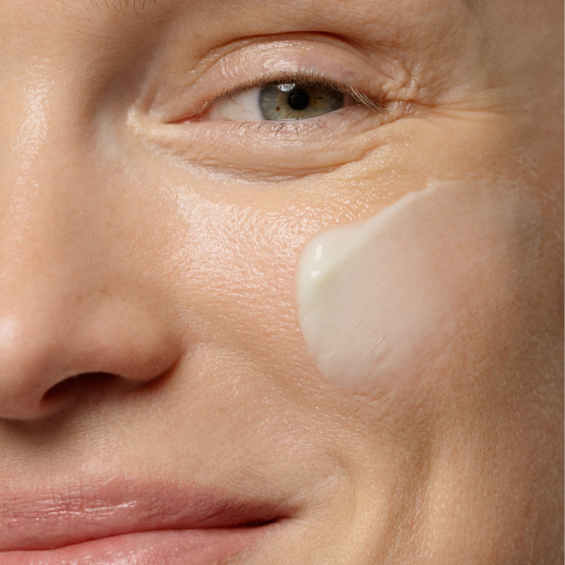 DEEP MOISTURE Crème Hydratante de Jour – Hydratation et confort quotidien DEEP MOISTURE Crème Hydratante de Jour – Hydratation et confort quotidien