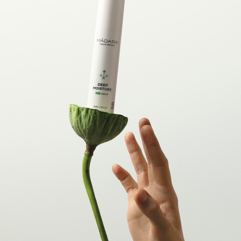 DEEP MOISTURE Crème Hydratante de Jour – Hydratation et confort quotidien DEEP MOISTURE Crème Hydratante de Jour – Hydratation et confort quotidien