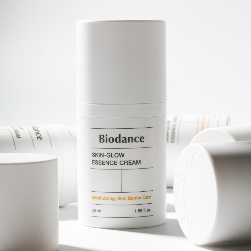 Crème-essence hydratante - Éclat et Hydratation Profonde