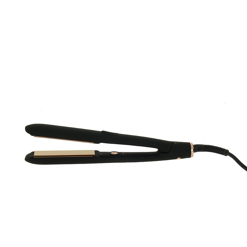 Fer à lisser en titane noir - Titanium pro Fer à lisser en titane noir - Titanium pro
