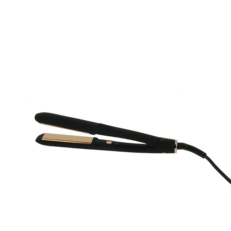 Fer à lisser en titane noir - Titanium pro Fer à lisser en titane noir - Titanium pro
