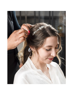 Serre tête feuilles argentés et cristaux - mariage Serre tête feuilles argentés et cristaux - mariage