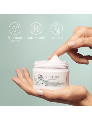 Masque profond cheveux bouclés et ondulés Nutricurls Waves & Curls Masque profond cheveux bouclés et ondulés Nutricurls Waves & Curls