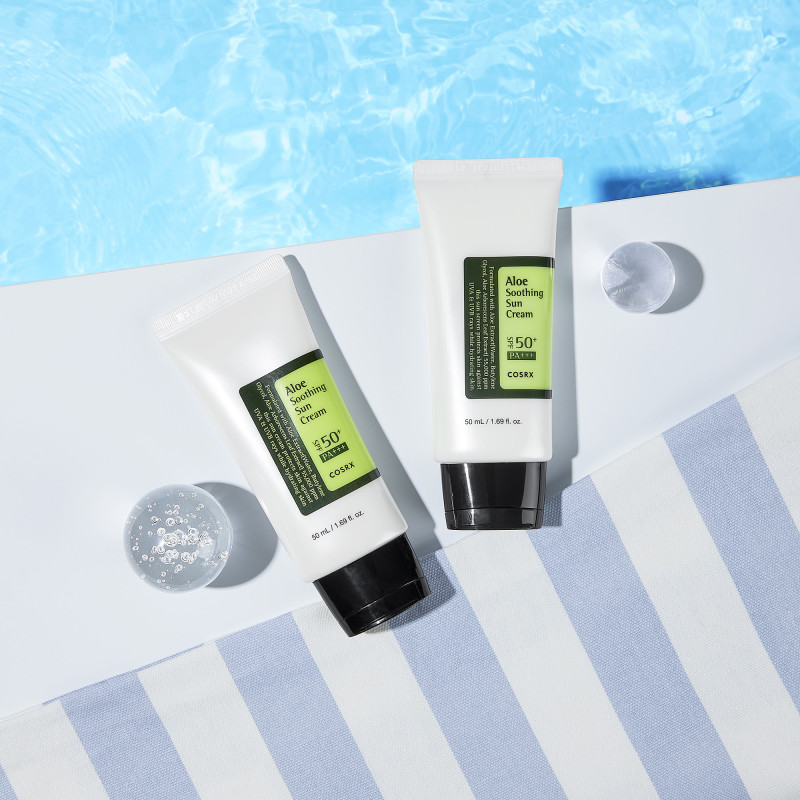 Crème solaire apaisante à l’aloès SPF50+ PA+++ Crème solaire apaisante à l’aloès SPF50+ PA+++